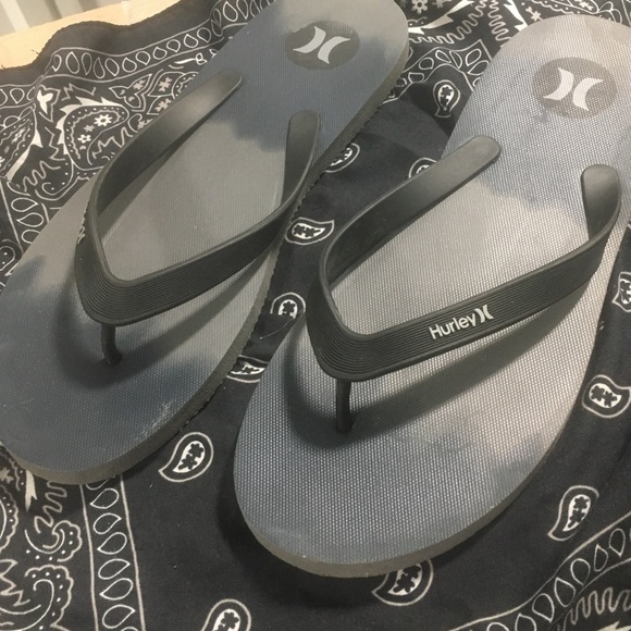 Flip Flops - Picture 2 of 4
